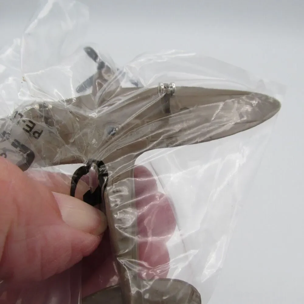 VINTAGE ZEE TOYS DYNA-FLITES SPITFIRE DIECAST AIRPLANE A119